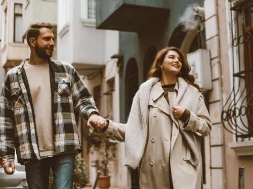 Rüyada Ayva Soymak: Bereketin ve Yeniden Doğuşun Gizemi