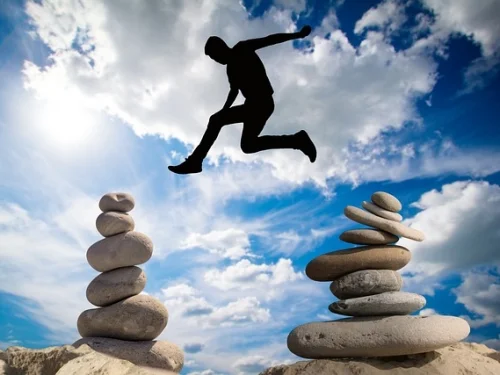 Rüyada Bahçe Çimi Biçmek: Bilinçaltının Yeni Başlangıç Sırları