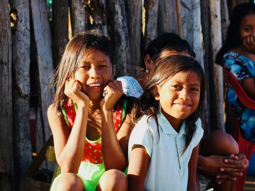 Rüyada Bahçede Dut Yemek: Bolluk ve Huzurun Gizemi