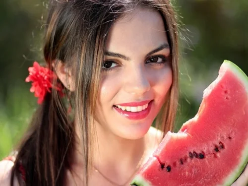 Rüyada Başbakana Saat Vermek: Kaderin Yeni Zamanı