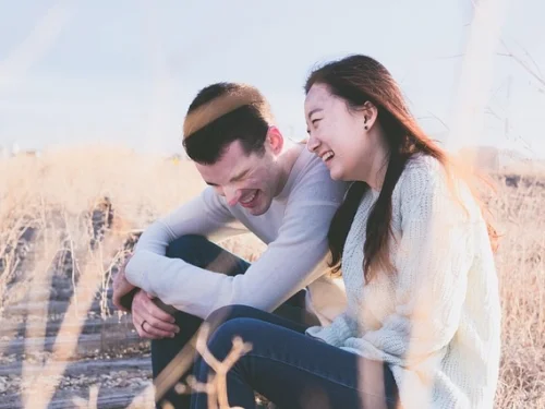 Rüyada Cam Küp Kırmak: Sınırları Aşmanın Gizemi