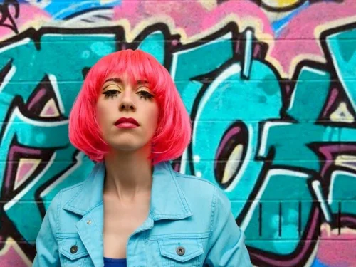 Rüyada Döviz Kazanmak: Maddi Aşkın Ruhsal Yükseliş