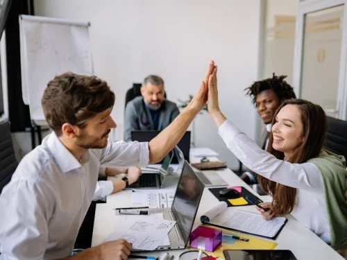 Rüyada Ekmekle Yeşillik Yemek: Bereketin Gizli Dili