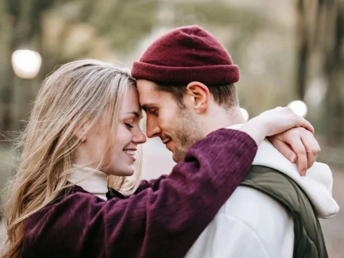 Erkek Arkadaşla Rüya: Gizli Arzular ve Bağlılık