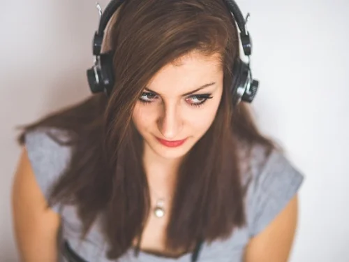 Küçük Kamyon Rüyası: Hayatın Yükünü Taşıyor Musun?