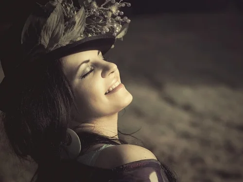 Rüyada Ölmüş Babanın Peşinden Gitmek: Gizemli Yolculuk