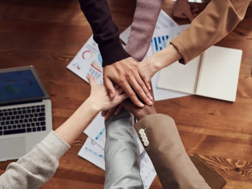 Rüyada Otobüs Görmek: Hayat Yolculuğunuzun İşareti