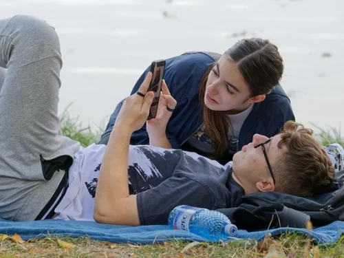 Rüyada Tarak Atmak Ne Anlama Gelir?