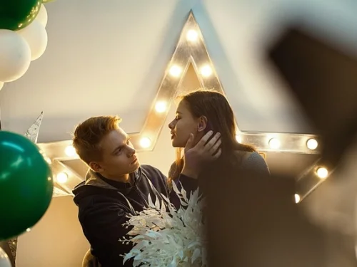 Rüyada Yerden Para Çıkarmak: Gizli Fırsatlar ve Maddi Dönüşüm