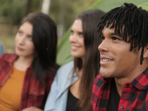 Rüyada Yokuş Aşağı İniş: Bilinçaltının Derinliklerine Yolculuk