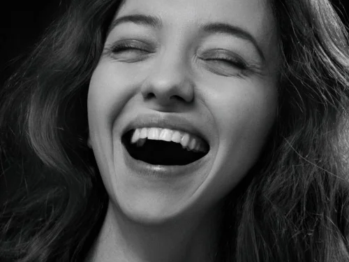 Rüyada Kayaların Zirvesi: Yükselişin Gizemli Sırları