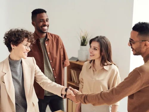 Rüyanızda Zirveye Bayrak Dikmek: Gizli Başarı Sırları